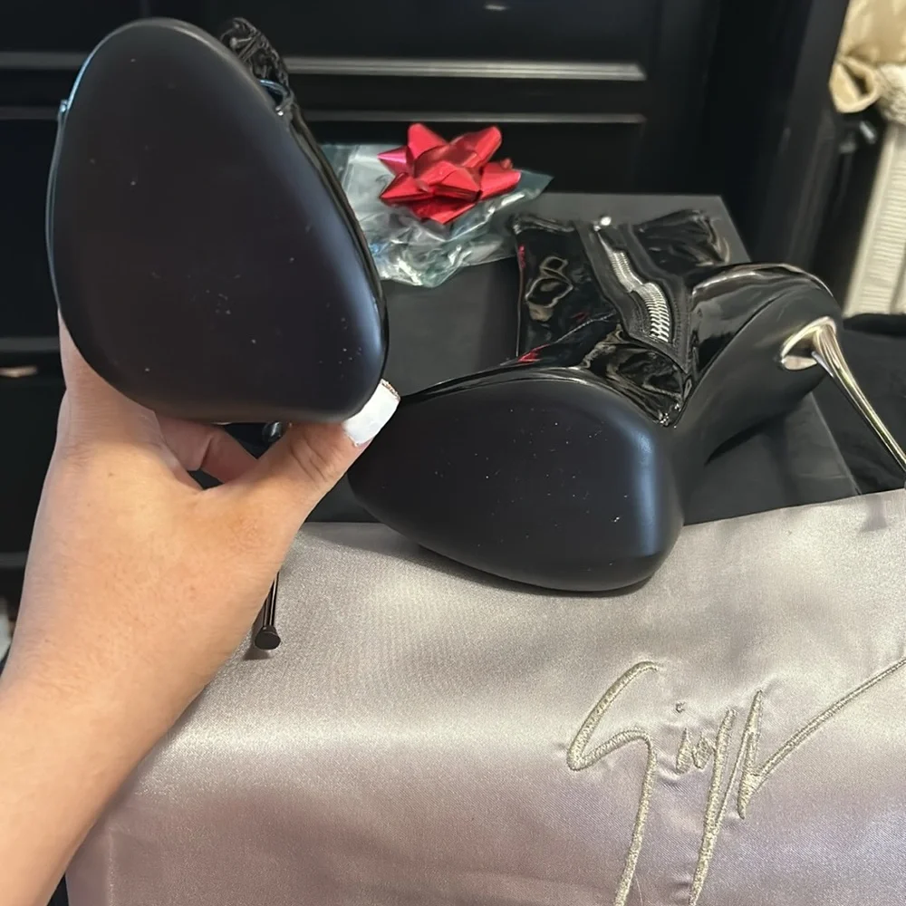 Giuseppe Patent Leather peep toe side- zip boots. - Picture 4 of 8